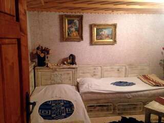 Гостевой дом Kashtata s Paraklisa Borovo Двухместный номер с 2 отдельными кроватями-15